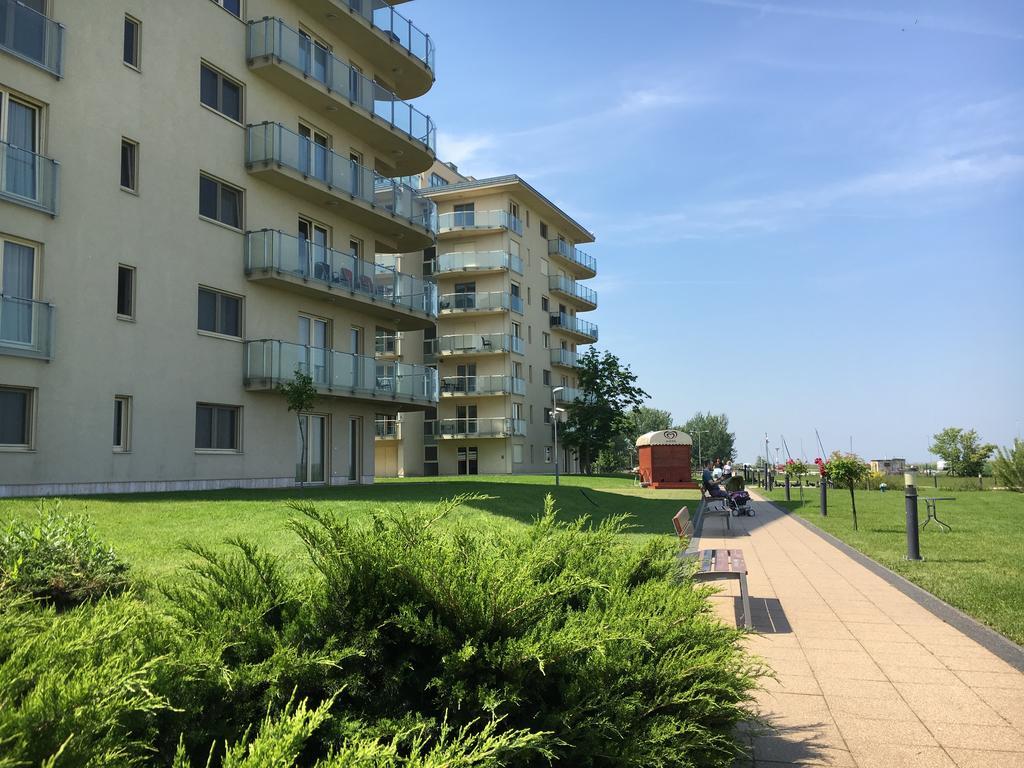 Aqua Apartman Panoráma Velence Exterior foto